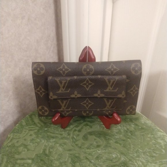 Louis Vuitton Vintage Monogram Wallet and Check Cover - Picture 2 of 16